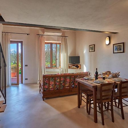 Casanova - Family Apartments Residence San Quirico dʼOrcia Exterior foto